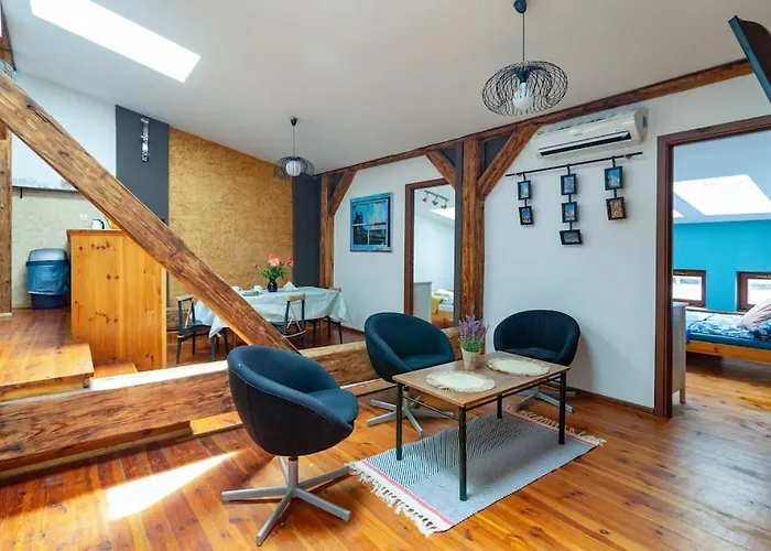 Pauza 3 Bedroom Apartment! Old Town