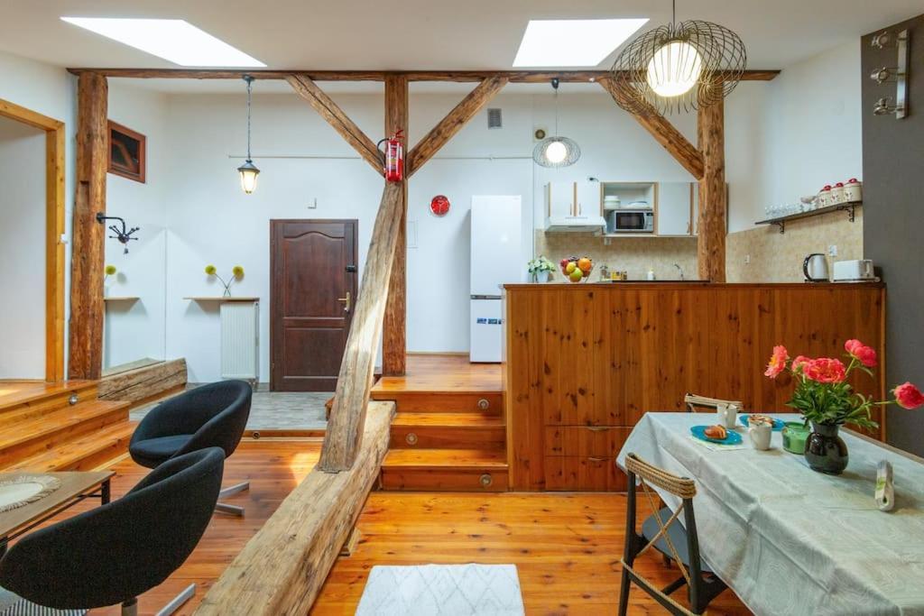 Pauza 3 Bedroom Apartment! Old Town Apartament